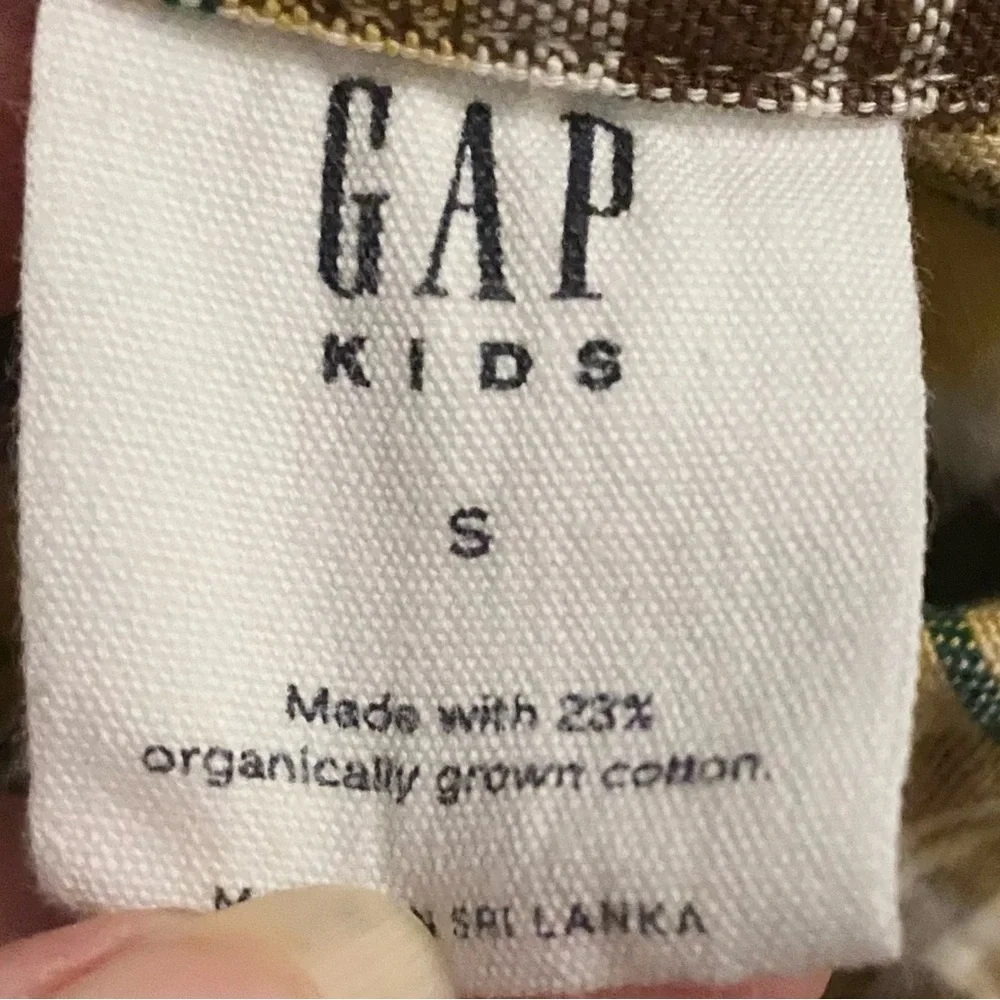 GAP Plaid Button Down Shirt Youth Size S 6/7